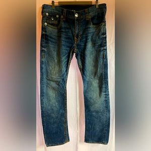 Men’s True Religion Straight Leg Jeans